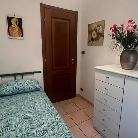 Iris Apartment